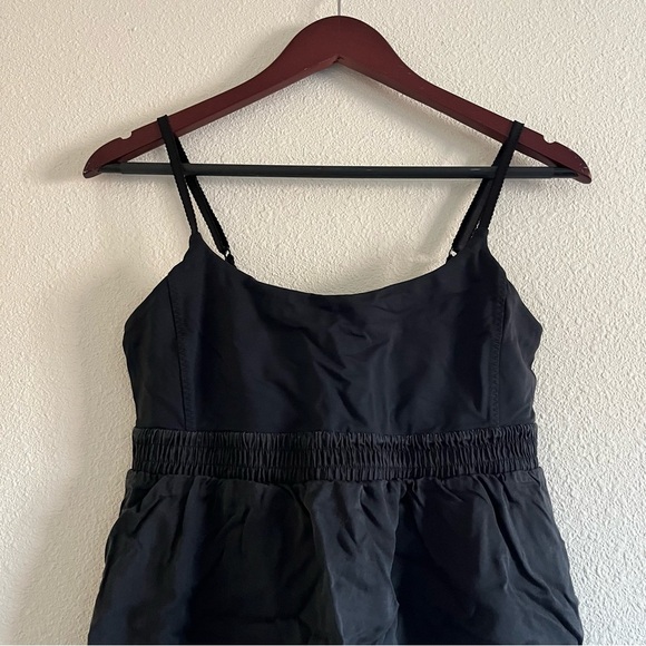 Lululemon Bliss Tank Top -Flowy- in Black Size 8 - Picture 4 of 14
